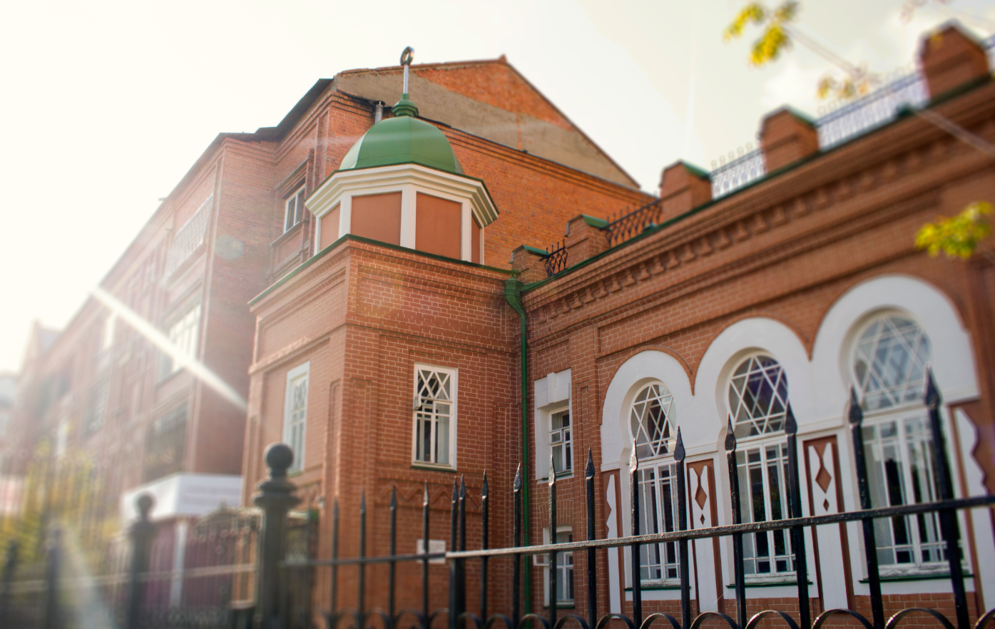 Тюменская синагога «Мадрегот»: история, облик и как планировать визит